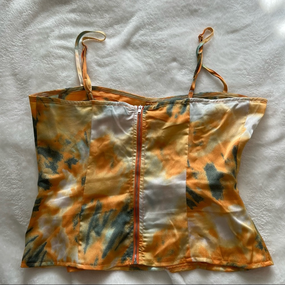 Two piece set - Picture 3 of 5